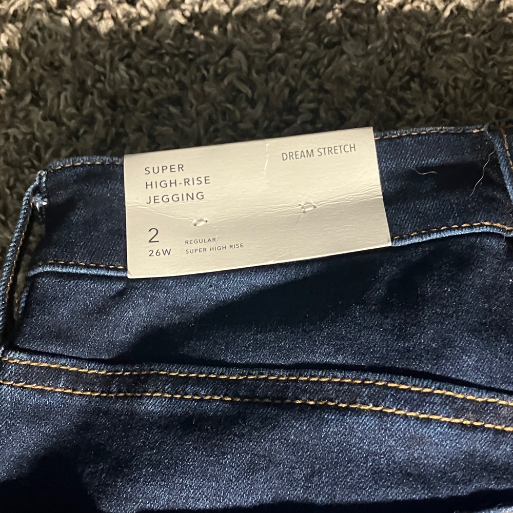 NWT American Eagle Dream Stretch Super High Rise Jegging Sz 2 - Picture 3 of 5